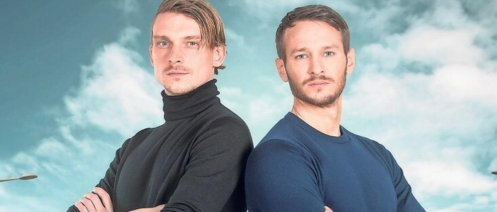 Klare Rollenverteilung: der starke Adam Schürk (Daniel Sträßer, li.) und der zaudernde Leo Hölzer (Vladimir Burlakov). So war es schon in Kindertagen. 