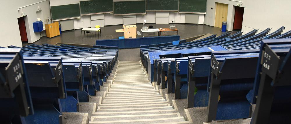 Leerer Hörsaal.
