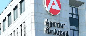 Die Mitarbeiter in den Arbeitsagenturen haben gerade eine Menge zu tun.