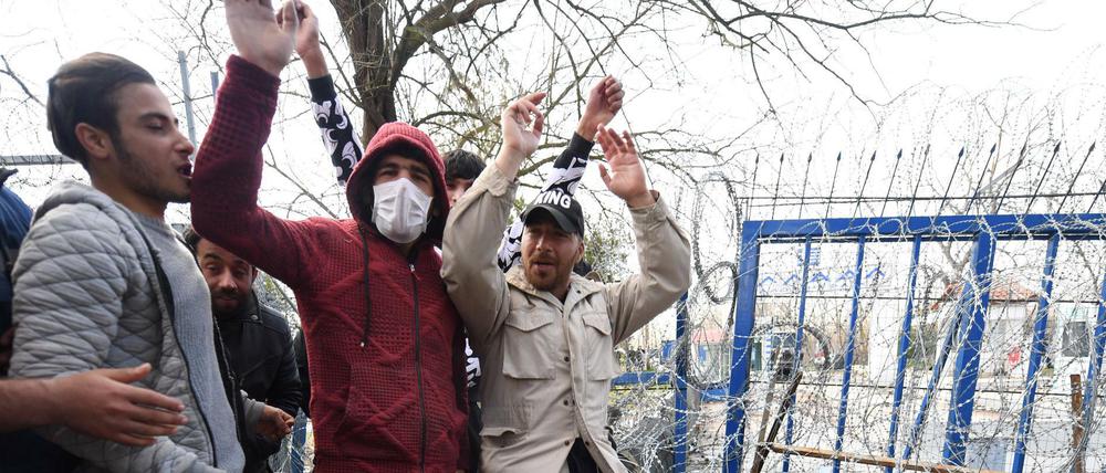 März 2020: Flüchtlinge bei Edrine in der Nähe der türkisch-griechischen Grenze hoffen auf einen Weg in die EU.
