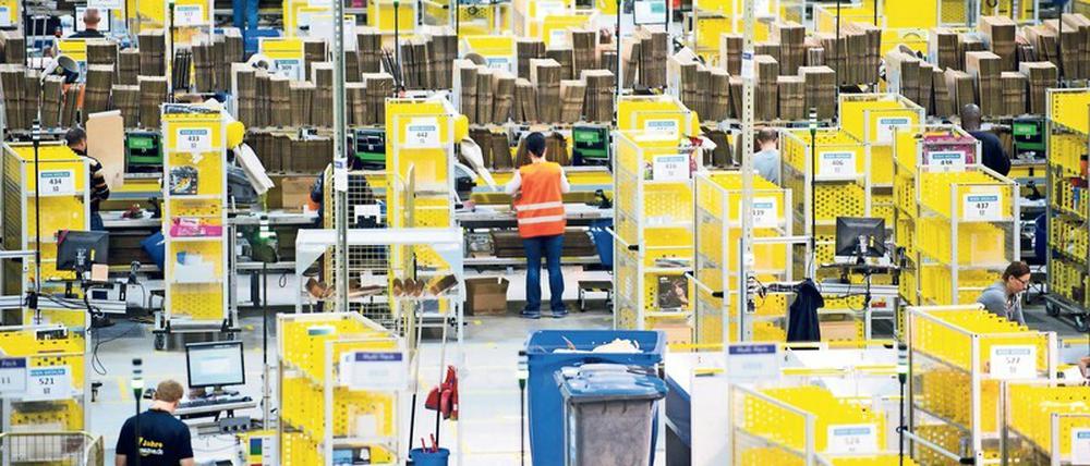 Perfekt organisiert. Große Onlinehändler profitieren. Kunden könnte Konsequenzen ziehen und kleine Läden bevorzugen. 