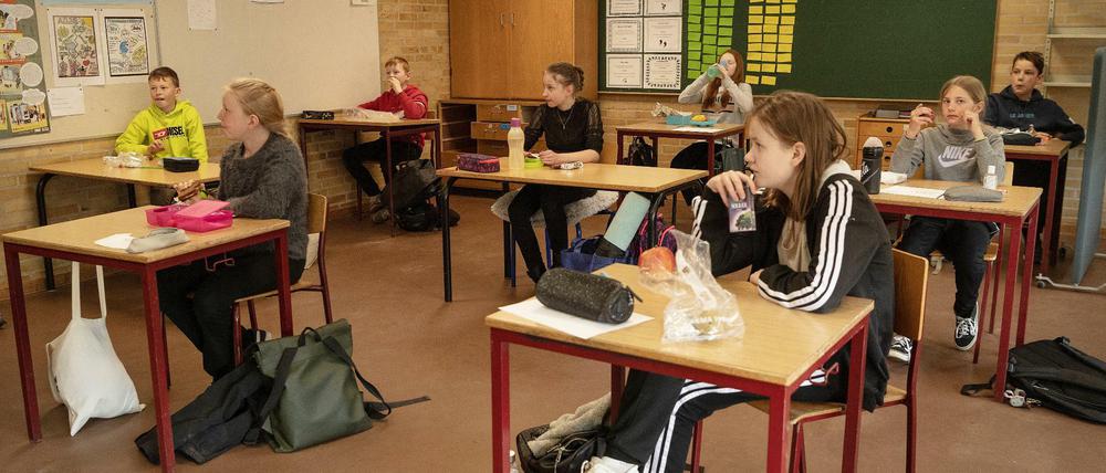 Eine Klasse in einer wieder geöffneten Schule in Randers.