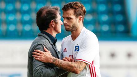 Weggefährten. Bruno Labbadia trainierte Dennis Diekmeier in Hamburg.