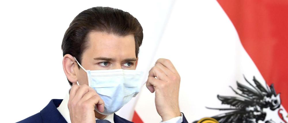 Österreichs Kanzler Sebastian Kurz spricht bei einer Pressekonferenz am Dienstag.