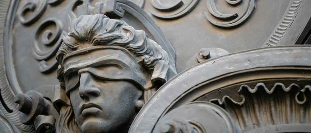 Der Eingang des Kriminalgerichts Moabit.