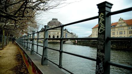 Als nächstes sollen die Museen öffnen. Blick vom Spreeufer in Richtung Museumsinsel.
