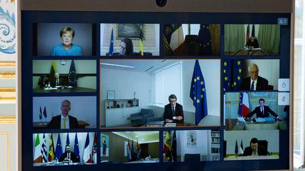 Bundeskanzlerin Angela Merkel (oben links) bei der letzten EU-Videokonferenz Ende März.
