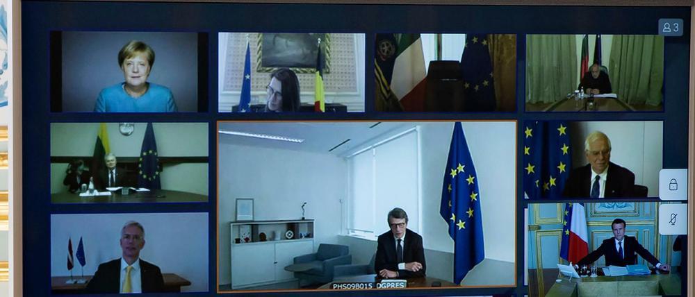 Bundeskanzlerin Angela Merkel (oben links) bei der letzten EU-Videokonferenz Ende März.