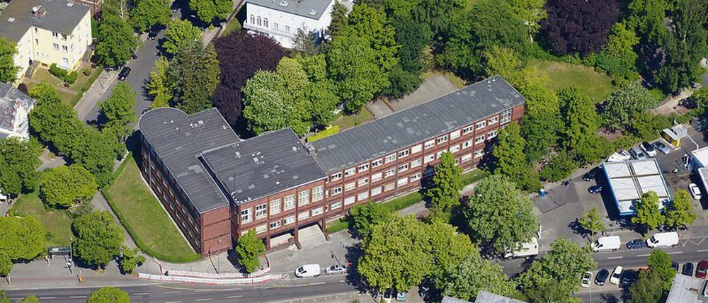 Gebäude im Bauhaus-Stil. Hier am Breitenbachplatz sind sieben sozial- und kulturwissenschaftliche Fächer der Lateinamerikastudien vertreten.