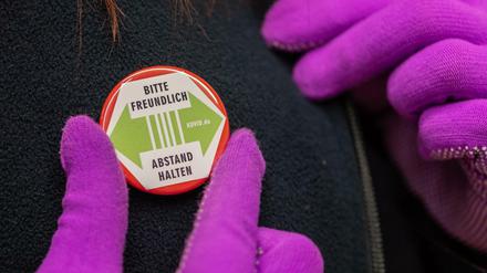 Um die Ausbreitung des Coronavirus zu verlangsamen, hat die Bundesregierung das öffentliche Leben weiter erheblich eingeschränkt. Haben die Medien die Politik in diesem Prozess nicht kritisch genug begleitet? 