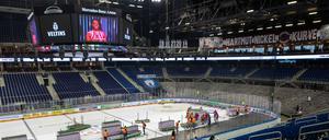 Leere Arena. So würde das Oval bei Heimspielen der Eisbären Berlin ausschauen.