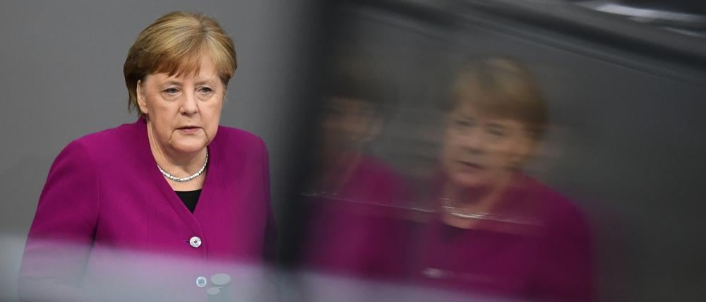 Kanzlerin Angela Merkel bei ihrer Regierungserklärung im Bundestag