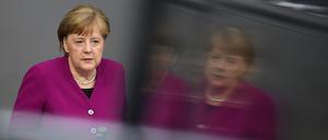 Kanzlerin Angela Merkel bei ihrer Regierungserklärung im Bundestag