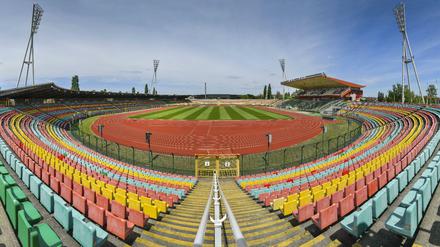 Das Große Stadion im Friedrich-Ludwig-Jahn-Sportpark.