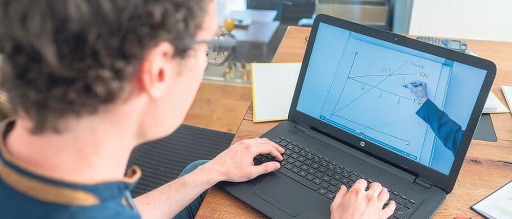 „Mathematik öffnet Türen.“ Dennoch bleibt ein großes Risiko, dass Studierende sich mit einem Start-up verheben.