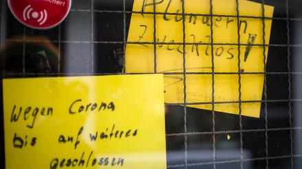 In der Corona-Krise sind direkte Zuschüsse in Milliardenhöhe an kleine Firmen und Soloselbstständige bewilligt worden. 