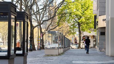 Auch auf dem Kurfürstendamm in Berlin dürfen Kunden jetzt wieder einkaufen gehen.