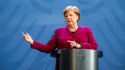 Bundeskanzlerin Angela Merkel (CDU) nach der Videokonferenz des Europäischen Rats 