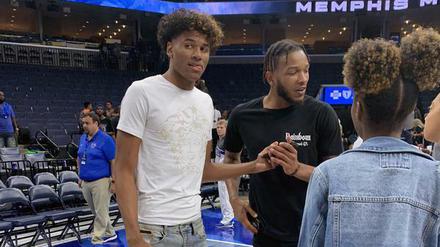 Basketballer Jalen Green (l.) möchte mit seinem Talent Geld verdienen, so schnell wie möglich.
