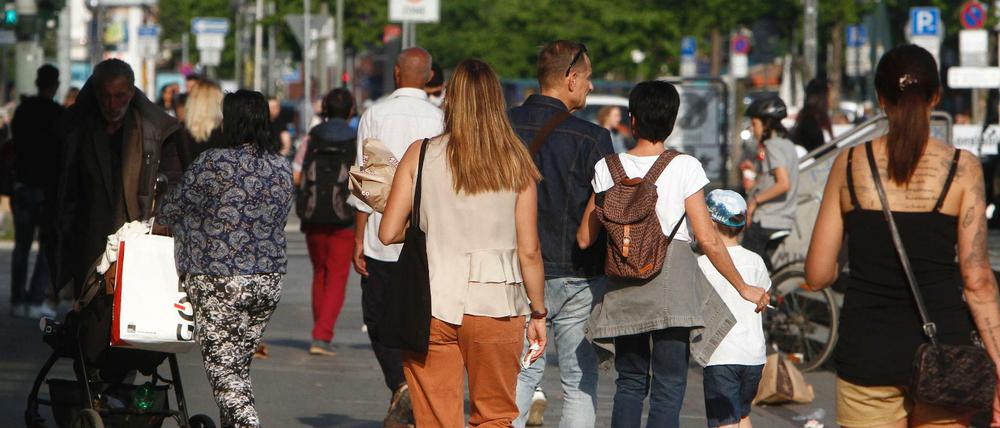 Es wird wieder gebummelt, wie hier in Frankfurt Main