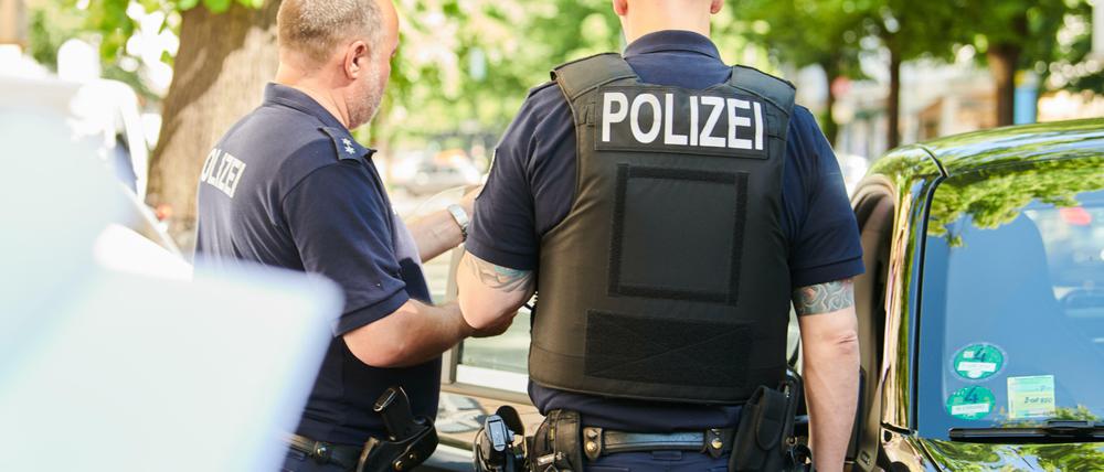 Die Polizei kontrolliert in Berlin täglich die Einhaltung der Corona-Regeln.