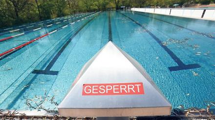 Stille Wasser. Die Freibäder bleiben bis auf Weiteres geschlossen.