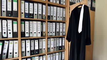 Pro Zimmer eine Person: Auch in den Büroräumen der Gerichte muss der Sicherheitsabstand gewahrt bleiben. 