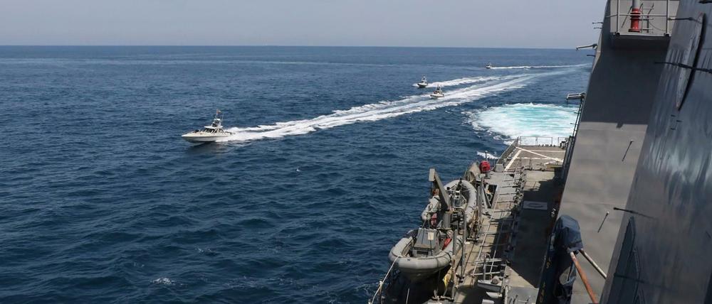 Provokation. Vor Kurzem kamen Schnellboote der Revolutionsgarden einem Schiff der US-Marine bedrohlich nahe.