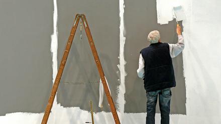 Mehr als eine Million Rentner haben einen Minijob. Viele davon fallen in der Corona-Krise weg. (Archivbild)