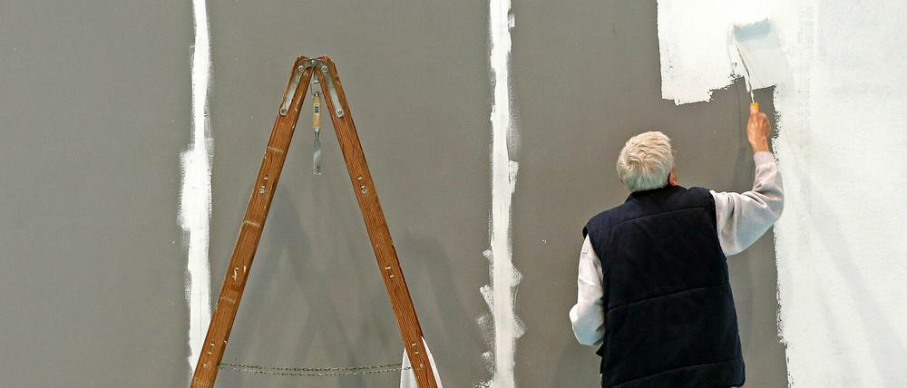 Mehr als eine Million Rentner haben einen Minijob. Viele davon fallen in der Corona-Krise weg. (Archivbild)