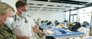 Notfallbetten im Bundeswehrzentralkrankenhaus in Koblenz.