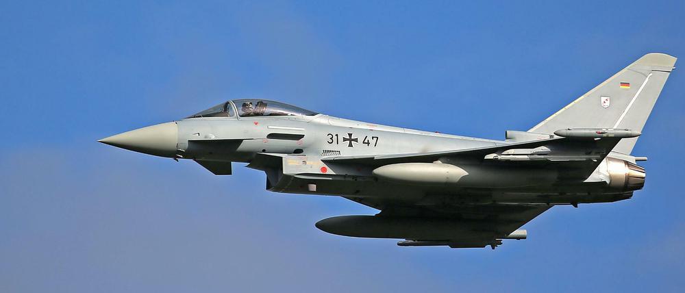 Investition in die Zukunft? Ein Eurofighter des Taktischen Luftwaffengeschwarders 31 bei einem Übungsflug.
