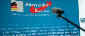 Und weg sind sie: Der AfD-"Flügel" hat sich zum 30. April aufgelöst. Einflussreich bleibt das Netzwerk laut Experten dennoch.