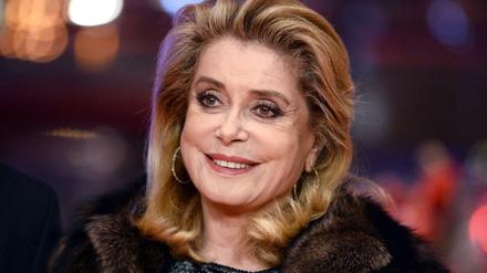 Auch die Schauspielerin Catherine Deneuve hat den offenen Brief an Präsident Macron unterschrieben.