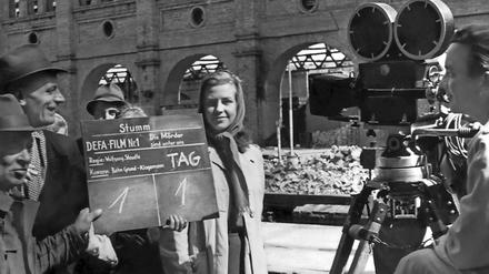 Den ersten deutschen Nachkriegsfilm drehte Wolfgang Staudte mit Hildegard Knef in der Trümmerlandschaft von Berlin.