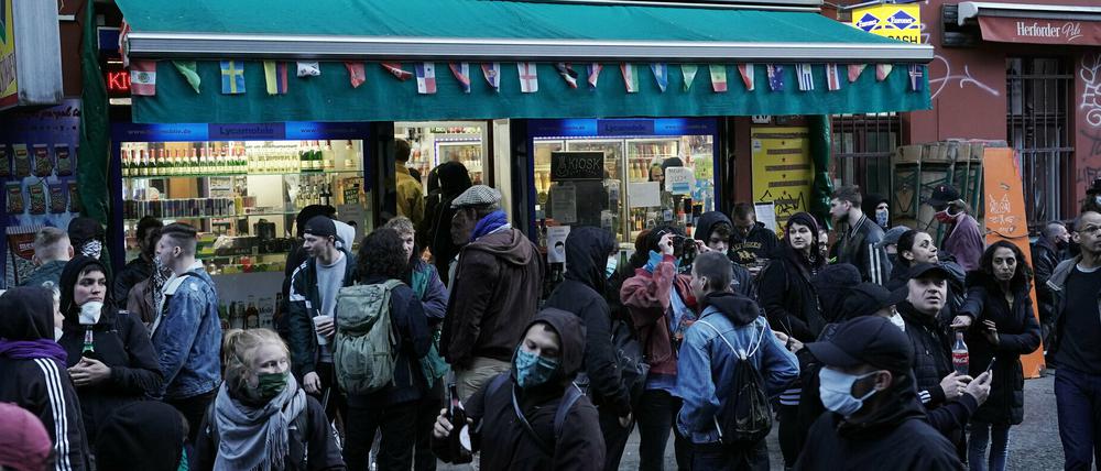 Während eines Einsatzes in der Oranienstraße, wo am 1. Mai eine Demo stattfand, kam es zu einem Übergriff auf eine Journalistin.