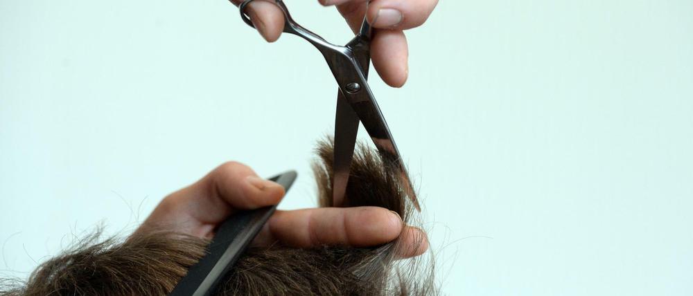 43 Tage lang ohne Friseurbesuch – da kommt in der Summe einiges zusammen.