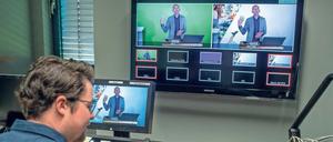 Lehre mit Techniker. Dozenten tragen ihren Stoff vor und bekommen nicht mit, wie ihr Publikum reagiert. 