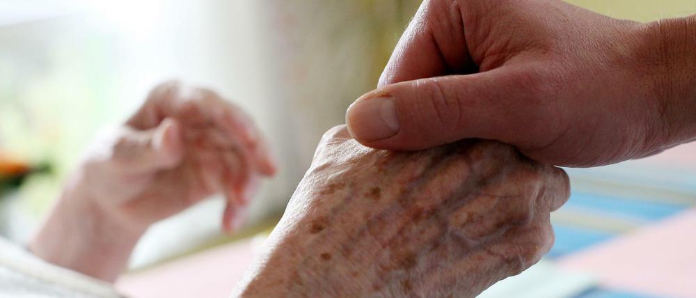Deutschlandweit gibt es 3,4 Millionen pflegebedürftige Patienten. Die meisten von ihnen leben nicht in Heimen, sondern zu Hause.