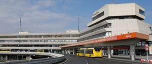Der Flughafen Tegel fertigt nur noch einen Bruchteil des üblichen Flugverkehrs ab. 