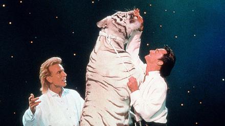 Das Duo Siegfried (links) und Roy bei einem Auftritt im Jahr 2003 