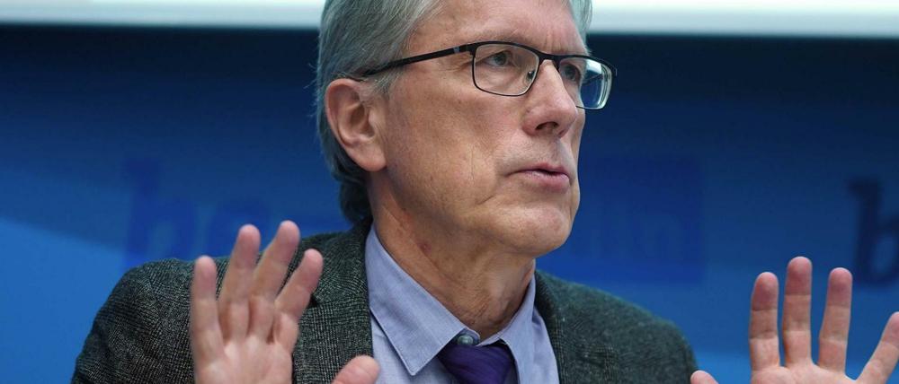 Matthias Kollatz (SPD), Berlins Finanzsenator, auf einer Pressekonferenz.