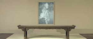 Theatrales Erlebnis: Chinesisches Sitzmöbel in der Feuerle Collection.