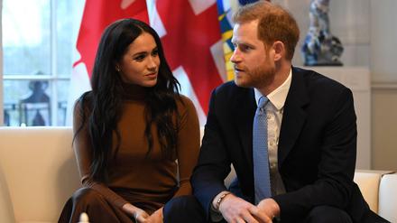 Harry und Meghan haben London und die royale Familie verlassen, um in den USA unbeobachteter und ungezwungener zu leben.
