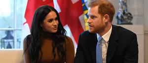 Harry und Meghan haben London und die royale Familie verlassen, um in den USA unbeobachteter und ungezwungener zu leben.