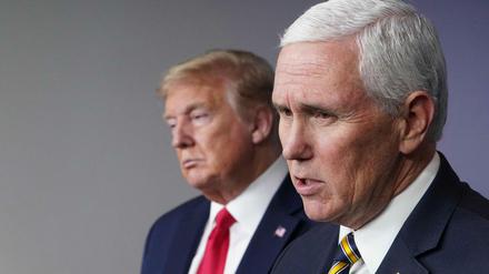 US-Vizepräsident Mike Pence mit seinem Chef Donald Trump 