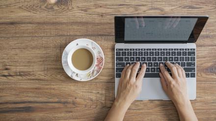 Viele Mitarbeiter genießen die Arbeit zu Hause ohne Stau und Bürolärm. Für sie soll es diese Möglichkeit auch nach der Pandemie geben. 