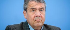 Sigmar Gabriel (SPD), Bundesminister a. D., gibt eine Pressekonferenz in der Bundespressekonferenz (Archivbild, 2019).