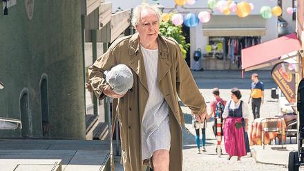 Von wegen Rente. Friedrich von Thun, 77, als kauziger Barthl in „Zimmer mit Stall“ (Freitag, ARD, 20 Uhr 15), 