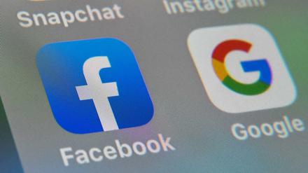 Mächtige Unternehmen: Facebook und Google.